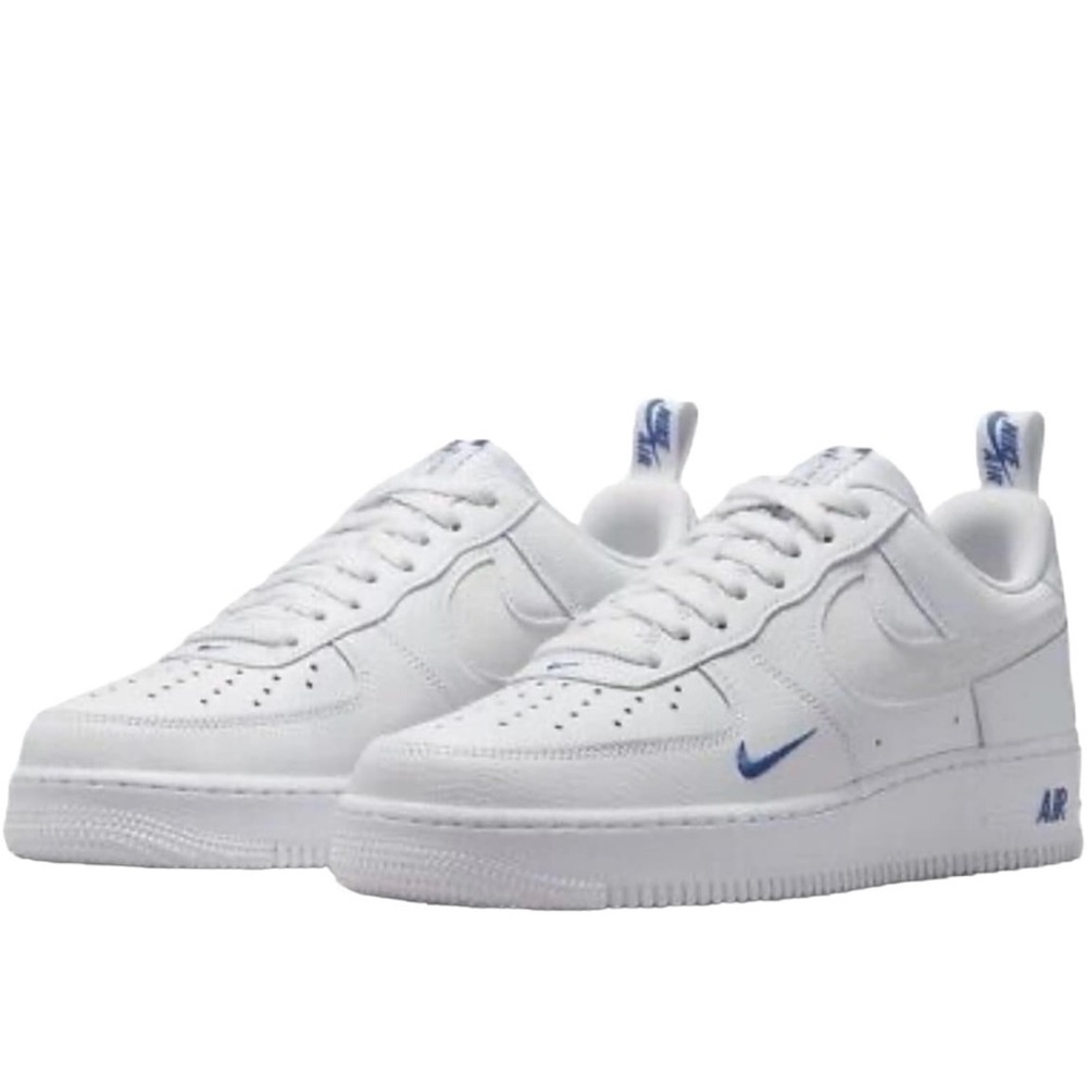 Men’s Nike Air Force 1 '07 LV8 Reflective Swoosh NWOT size 11.5 sneakers